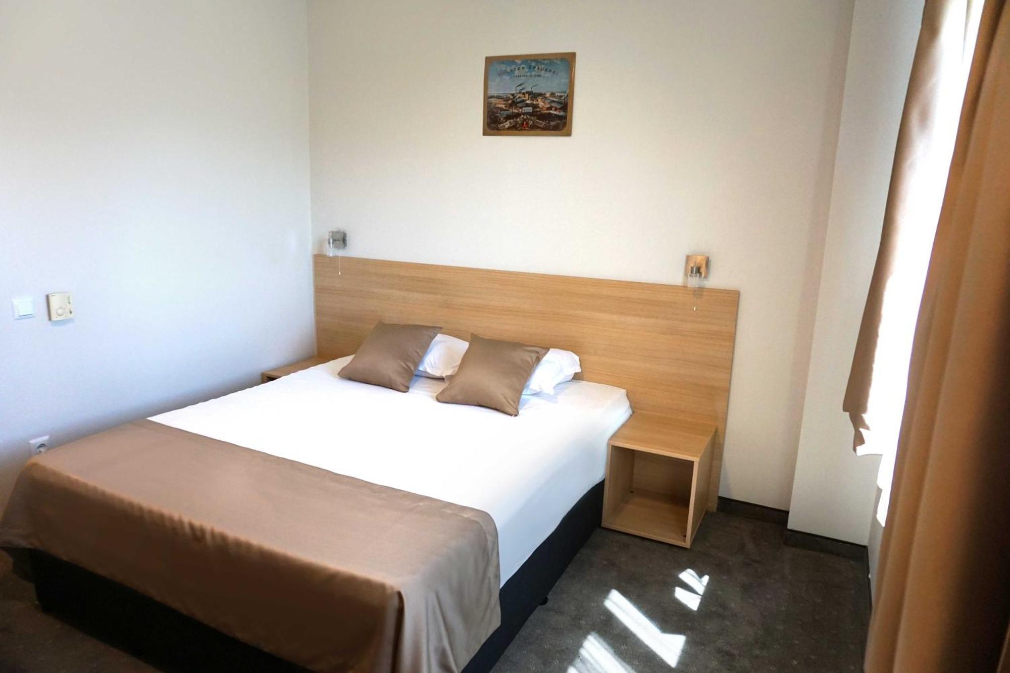Hotel Ihtiman المظهر الخارجي الصورة